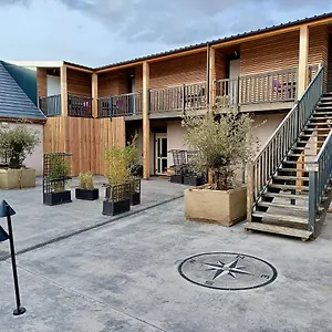 Logis Volcan Sancy Hotel